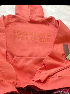 Essentials Coral Sweatshirt large